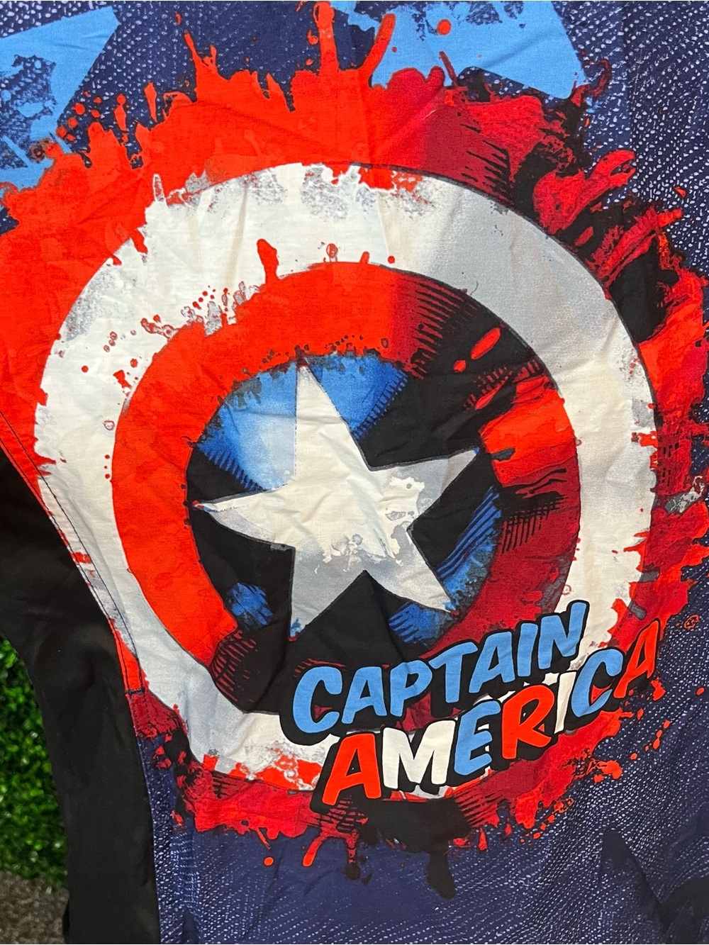 NWT Marvel Captain America Printed Scrub Top Size Large - Picture 2 of 7